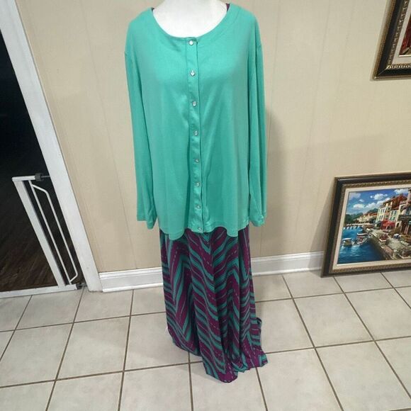 Womens Plus Size Maxi Skirt and Cardigan, size XL, Coral Bay, Purple and Turquoi - Picture 2 of 8